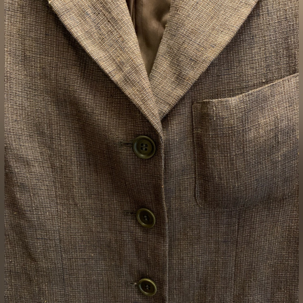 Women’s Italian Romeo Gigli Jacket with Button Detail Herringbone